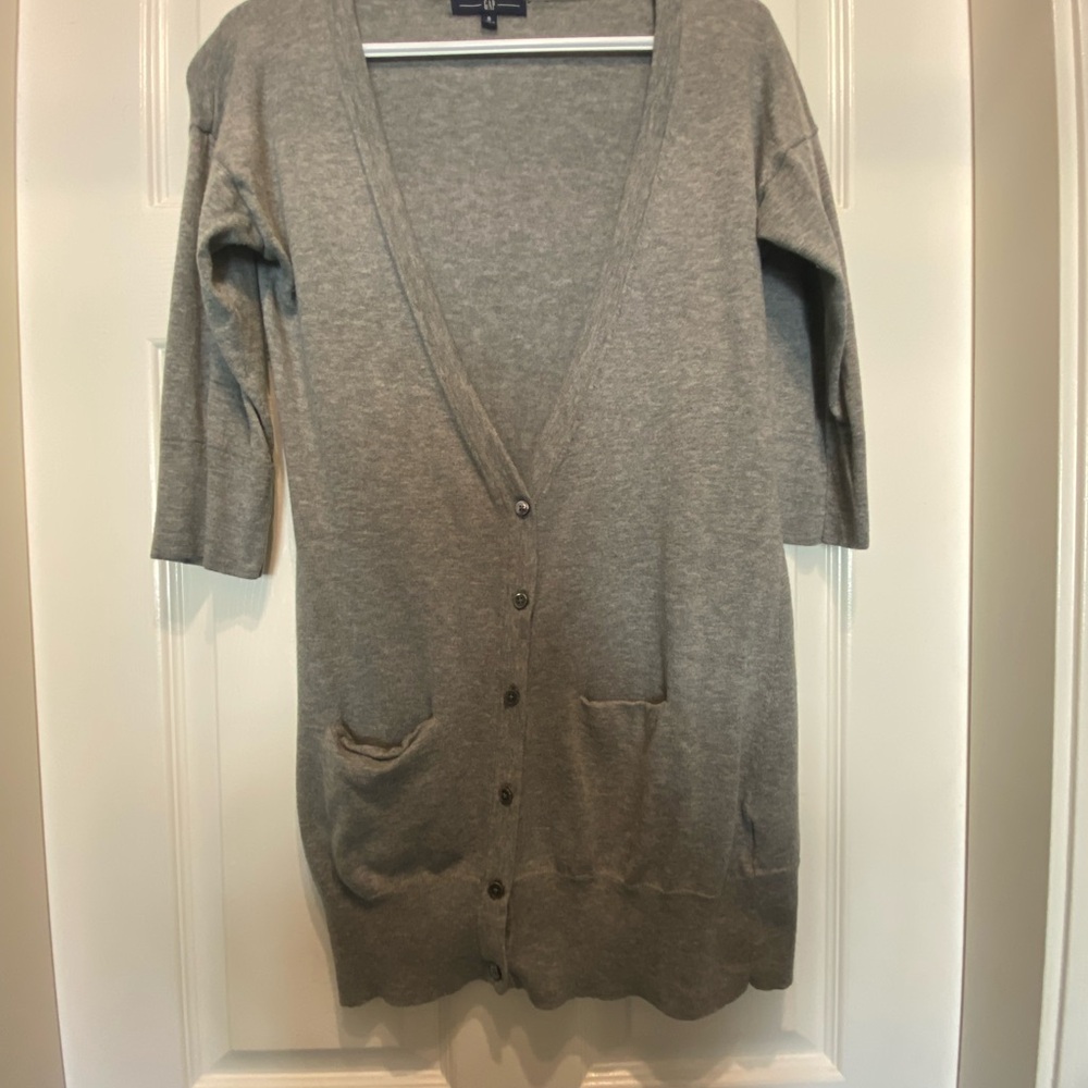 GAP Women's Light Gray Cardigan Sweater